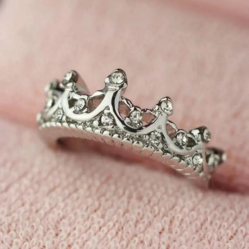Stylish Crown Ring