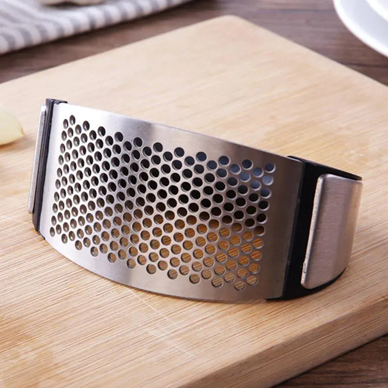 Kitchen Garlic Press
